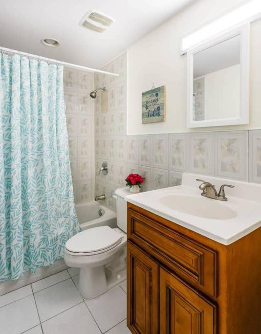 Beach Living At Island Pine Villas Blp George Town Dış mekan fotoğraf